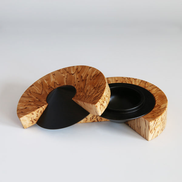 Open Pointed Box