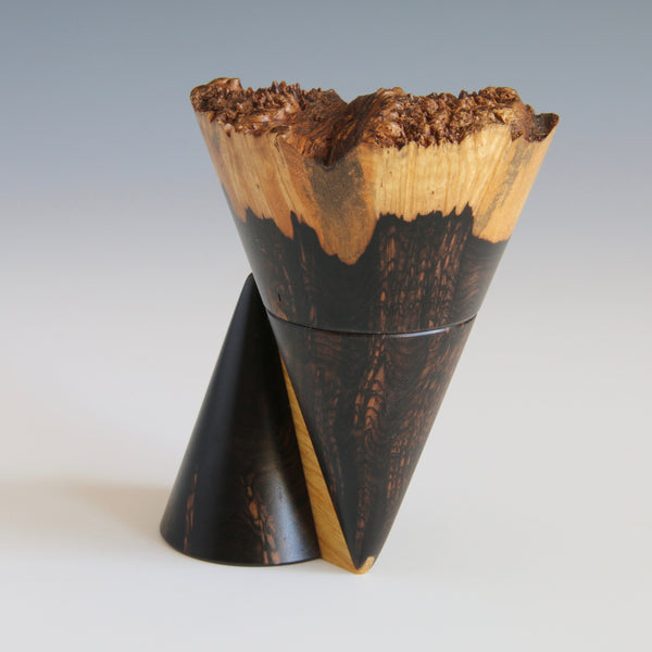 Box with Two Points & Natural Edge